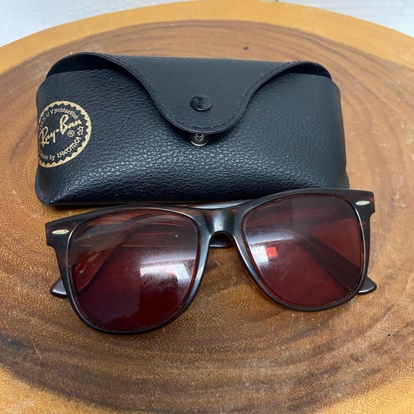 RayBan Original Wayfarers & Case